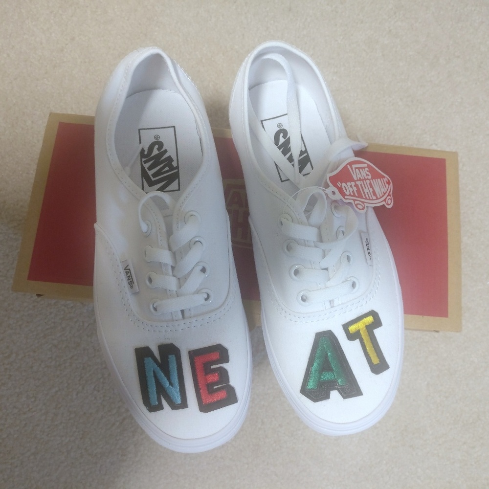 🌈 NEAT Vans in True White